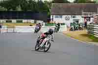 Vintage-motorcycle-club;eventdigitalimages;mallory-park;mallory-park-trackday-photographs;no-limits-trackdays;peter-wileman-photography;trackday-digital-images;trackday-photos;vmcc-festival-1000-bikes-photographs